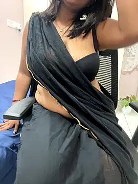 honeyboobies7249 online show from September 8, 6:18 pm