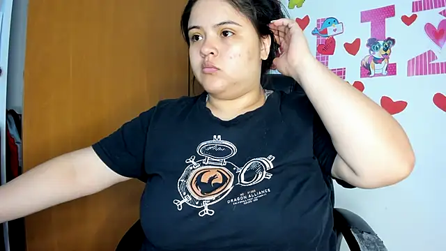 lizzie c online show from February 17, 8:15 pm