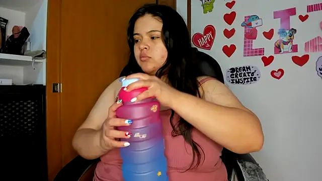 lizzie c online show from March 12, 2:52 am