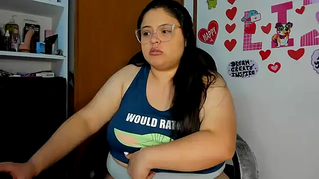 lizzie c online show from March 21, 12:18 am