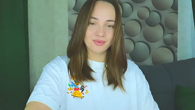 Snapshot of Cute_smile_sharon chatting on September 20, 3:07 am Cute smile sharon online show from September 20, 3:07 am