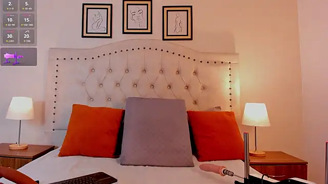 ashly  ms online show from October 21, 3:02 pm