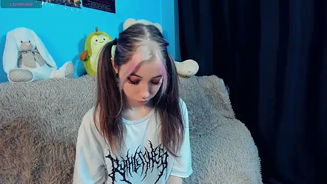  Mindy  online show from January 8, 6:09 am