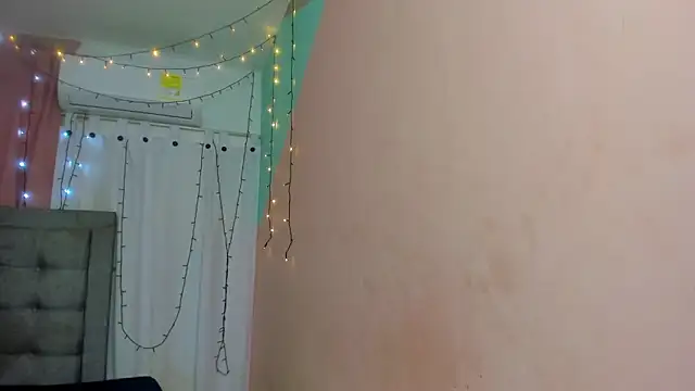 dani-lue online show from January 26, 12:11 pm