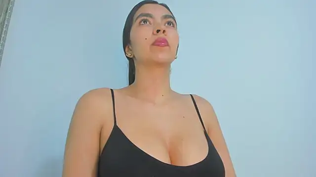 nathyy garcia online show from November 22, 4:11 am