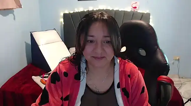 AngelRouss online show from February 12, 10:35 am