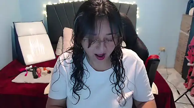 AngelRouss online show from February 21, 3:32 pm