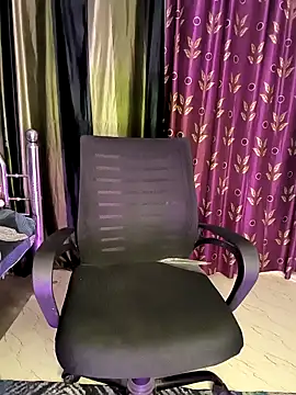 Snapshot of hot_menka chatting on January 5, 11:04 am hot menka online show from January 5, 11:04 am