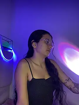 Rosita forever  online show from February 13, 7:21 pm