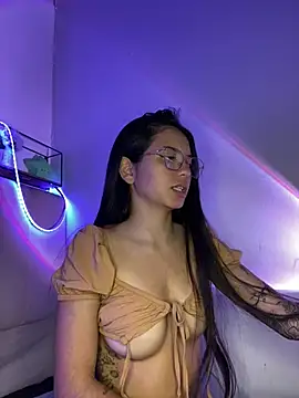 Rosita forever  online show from February 17, 6:59 pm