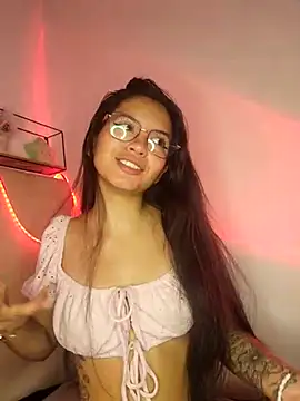 Rosita forever  online show from March 3, 2:15 pm