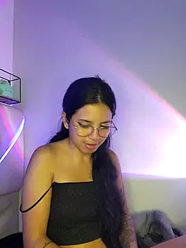 Rosita forever  online show from March 14, 3:15 am