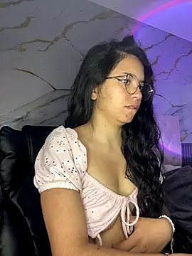 Rosita forever  online show from October 14, 2:40 pm