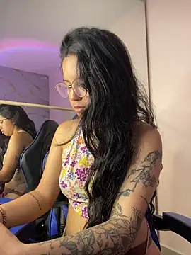 Rosita forever  online show from November 24, 6:18 pm