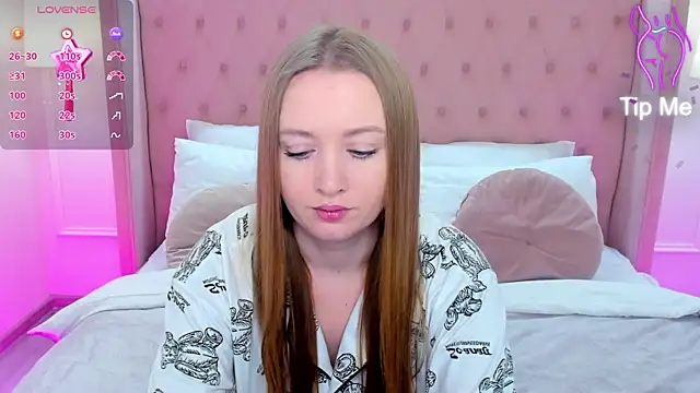 ChloeSug online show from November 9, 8:18 pm