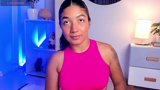 martina roldam online show from January 22, 4:13 am