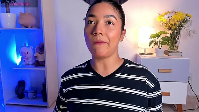 martina roldam online show from January 23, 1:08 am