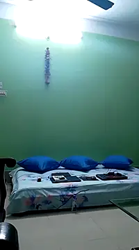 GildanK18 online show from February 20, 4:46 pm