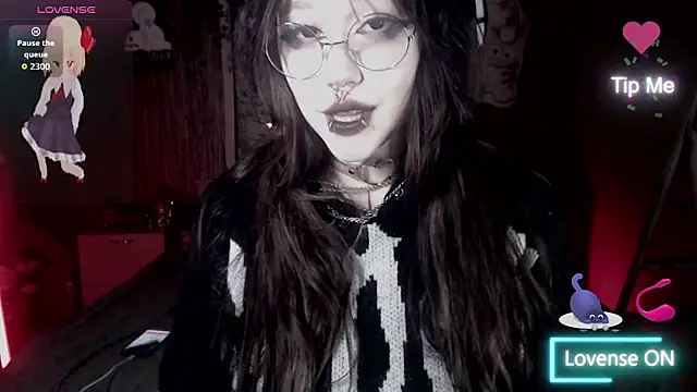 chloe crystall killer online show from October 18, 10:32 pm