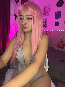 Snapshot of angelgate chatting on October 25, 1:02 am angelgate online show from October 25, 1:02 am