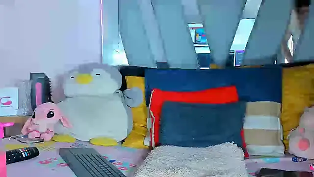 supradoll online show from March 19, 10:09 pm