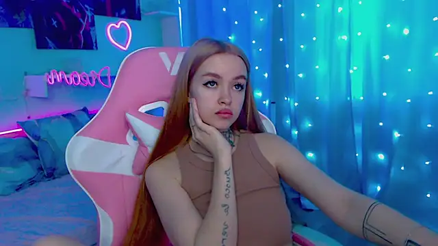 Snapshot of Naughty_Mable chatting on January 27, 7:35 am Naughty Mable online show from January 27, 7:35 am