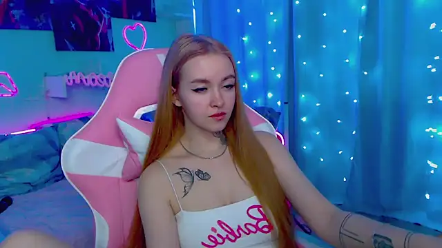 Snapshot of Naughty_Mable chatting on January 29, 9:55 am Naughty Mable online show from January 29, 9:55 am