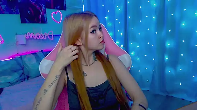 Snapshot of Naughty_Mable chatting on January 30, 12:07 am Naughty Mable online show from January 30, 12:07 am