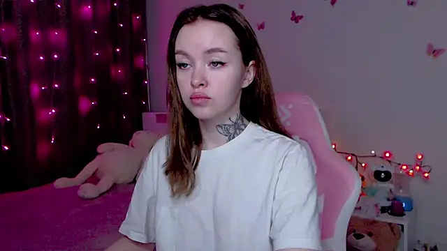 Snapshot of Naughty_Mable chatting on October 30, 12:12 am Naughty Mable online show from October 30, 12:12 am