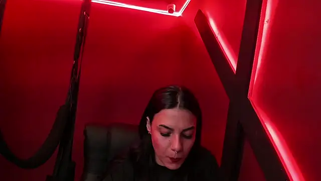 Abril jones10 online show from February 15, 8:01 pm