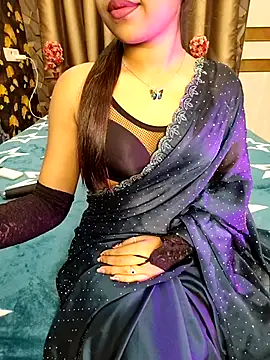 Little  Lia online show from February 20, 2:02 pm