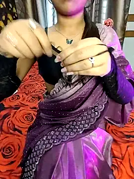 Little  Lia online show from February 24, 9:43 am