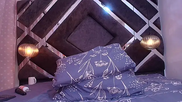 sam lewins online show from March 1, 10:21 pm