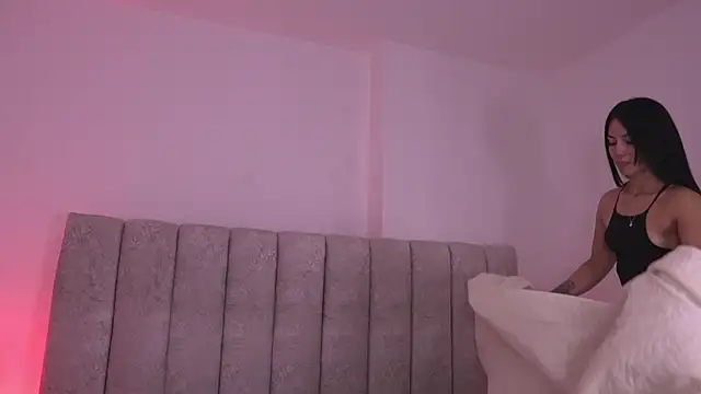 sam lewins online show from December 2, 7:20 pm