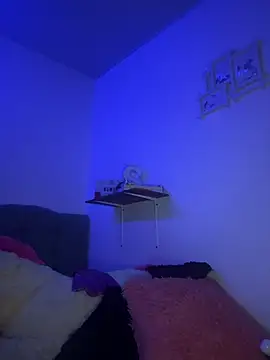 BlueStoneX online show from February 6, 7:45 am