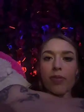 BlueStoneX online show from February 18, 8:27 am