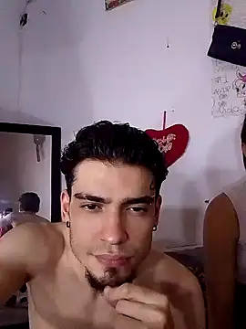 Snapshot of BlakeandRouse chatting on January 7, 2:53 am BlakeandRouse online show from January 7, 2:53 am