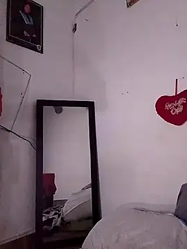 Snapshot of BlakeandRouse chatting on January 9, 9:26 pm BlakeandRouse online show from January 9, 9:26 pm