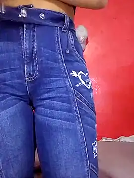 Snapshot of BlakeandRouse chatting on February 22, 11:24 pm BlakeandRouse online show from February 22, 11:24 pm