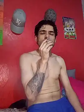 Snapshot of BlakeandRouse chatting on November 2, 1:19 am BlakeandRouse online show from November 2, 1:19 am