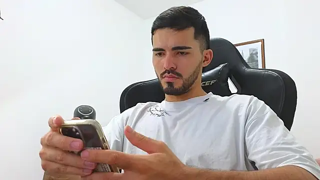 Massimoo 07 online show from January 8, 2:57 am