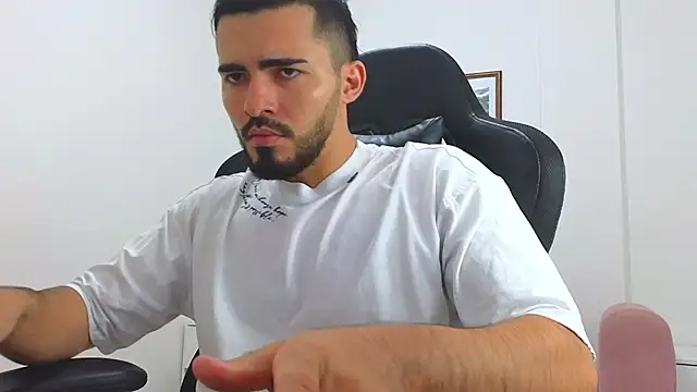 Massimoo 07 online show from January 30, 7:59 pm