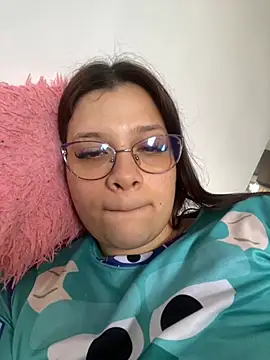 Sophia cyrus11 online show from December 25, 4:43 pm