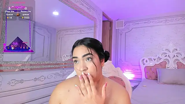 stefany duque1  online show from February 8, 6:33 am