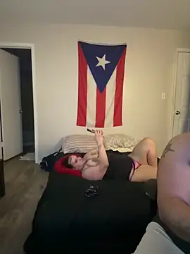 cloudy couple444 online show from February 5, 11:44 am