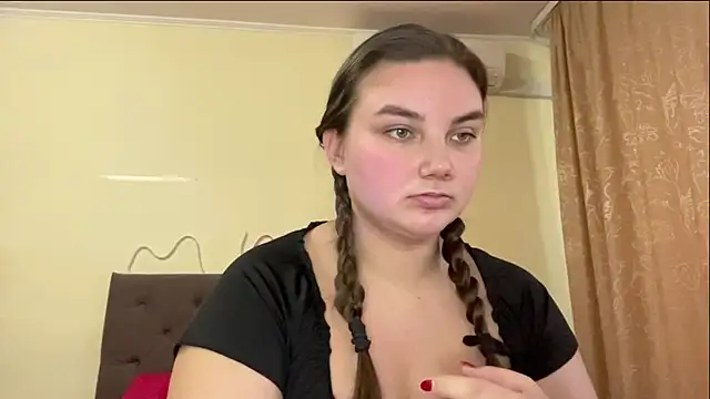 Dreamyblushfairy online show from October 13, 2:39 pm