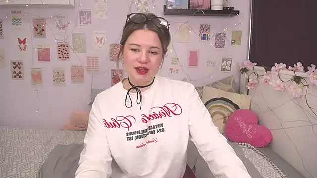 Snapshot of TessPleasure chatting on January 9, 5:11 pm TessPleasure online show from January 9, 5:11 pm