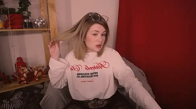 Snapshot of TessPleasure chatting on January 16, 8:00 am TessPleasure online show from January 16, 8:00 am