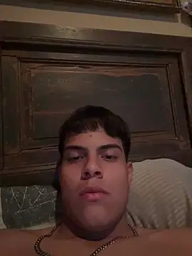 leandrollst 3 online show from December 1, 7:30 pm