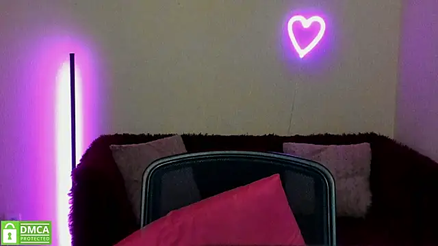 Arianasweety23 online show from March 7, 9:27 pm